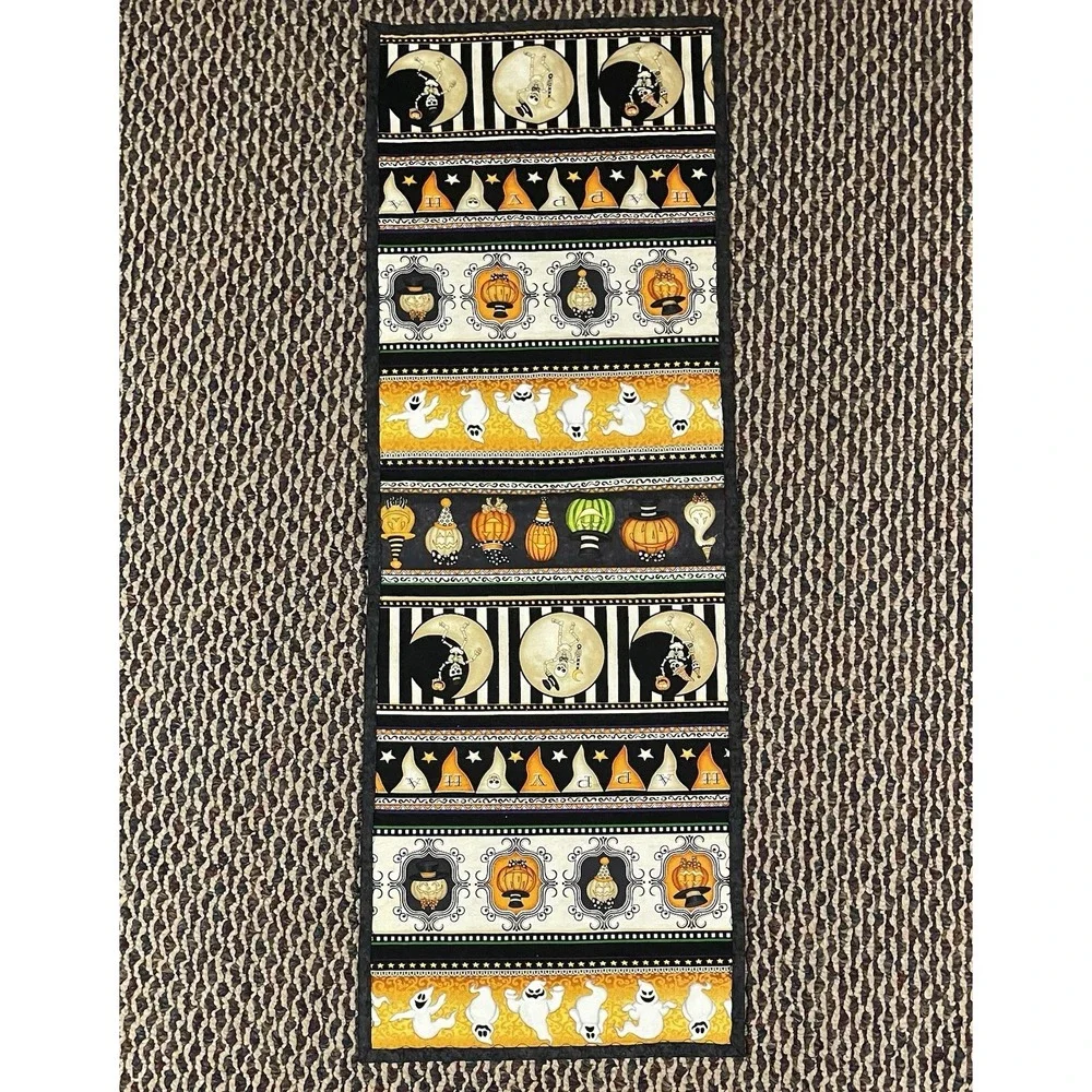 Handmade Halloween Table Runner Reversible Skeleton Pumpkin Ghosts 13